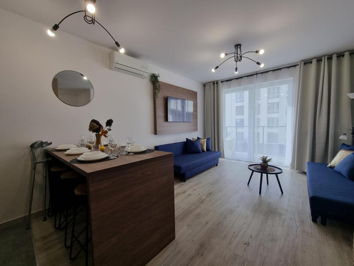Q Apart Enter- Klimatyzowany 2 Pokojowy Apartament Przy Manufakturze Z Garazem Gratis, Fv วูดช์ ภายนอก รูปภาพ